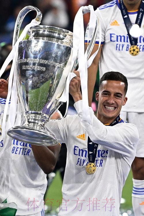 镜报:穆帅想签巴斯克斯 皇马标价2500万欧元