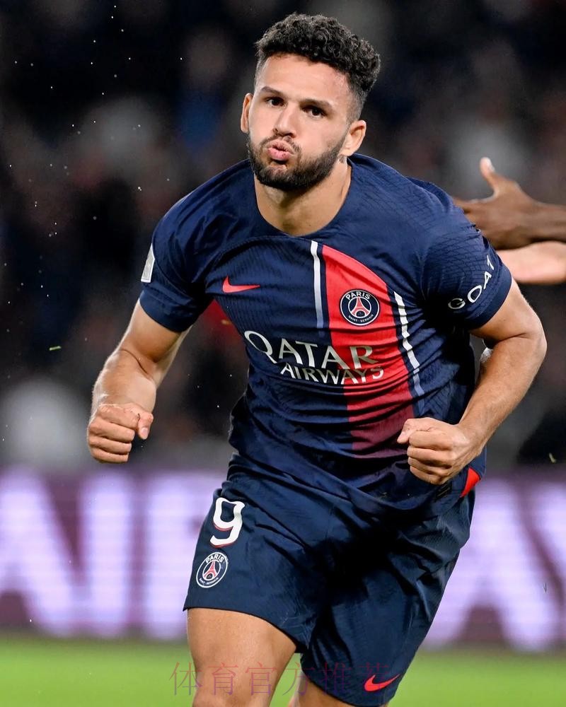 拉莫斯首选加盟巴黎 最近几个小时谈判已有进展